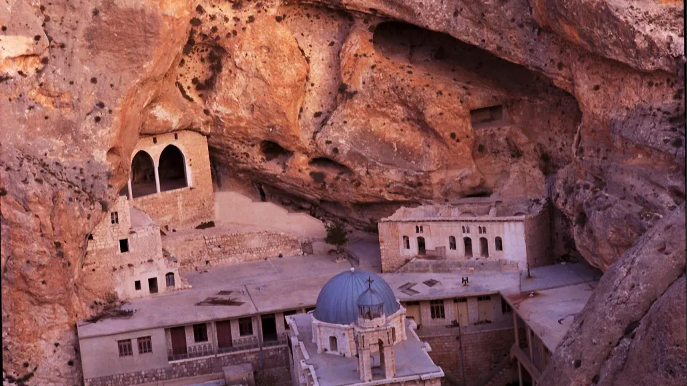 معلولا1